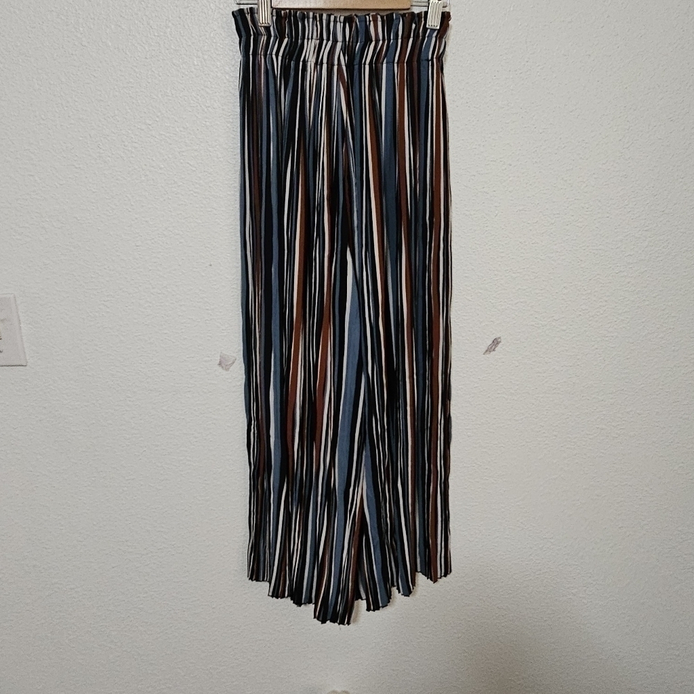 Bershka wide leg elastic waist pants high rise boho size xs